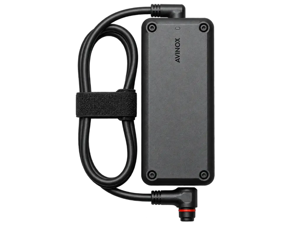 מטען Charger (12A)（Without AC cable）